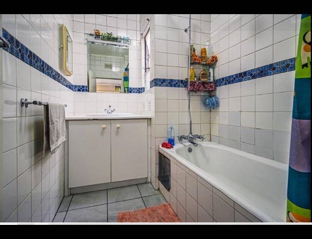 2 BEDROOM APARTMENT FOR SALE IN DOWERGLEN